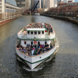 Sightseeing on the chicago river